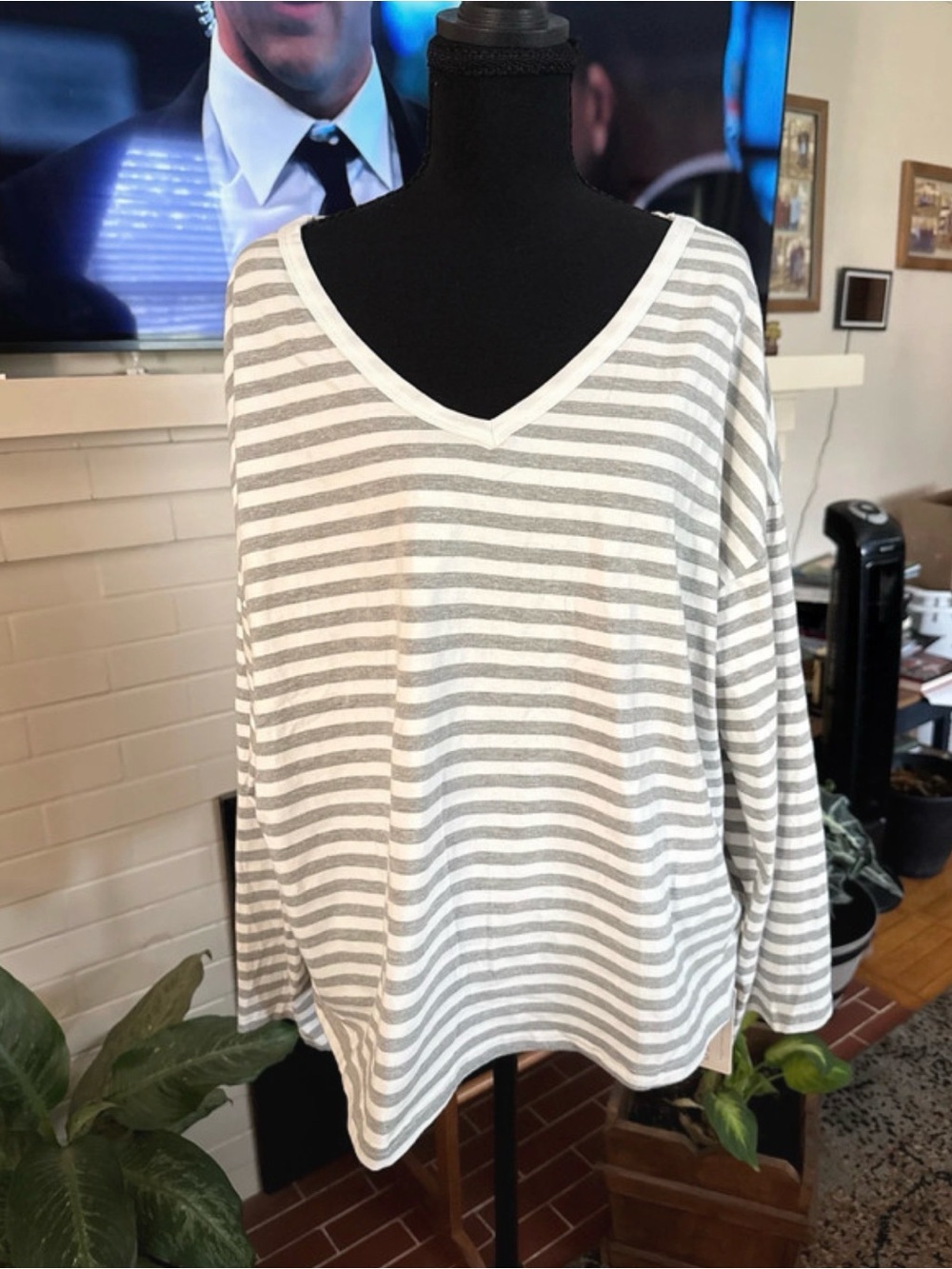 Lilly Pulitzer Gray & White Striped V-Neck Long Sleeve Top